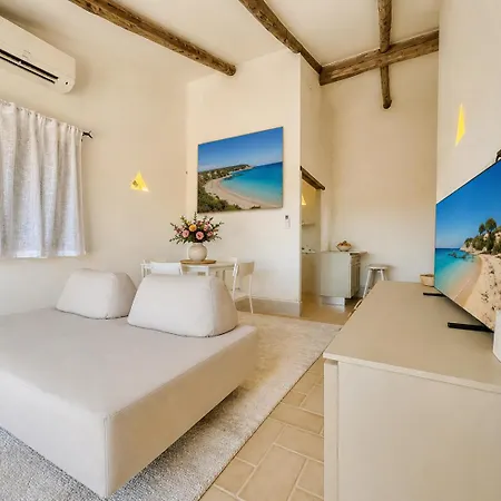 Luxury Three Bedroom House With Pool And Panoramic Sea View Holiday home