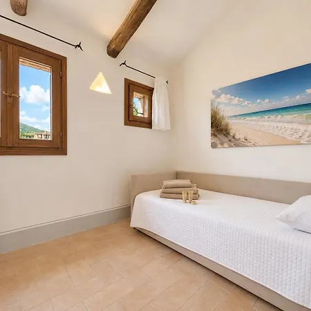 Holiday home Luxury Three Bedroom House With Pool And Panoramic Sea View *