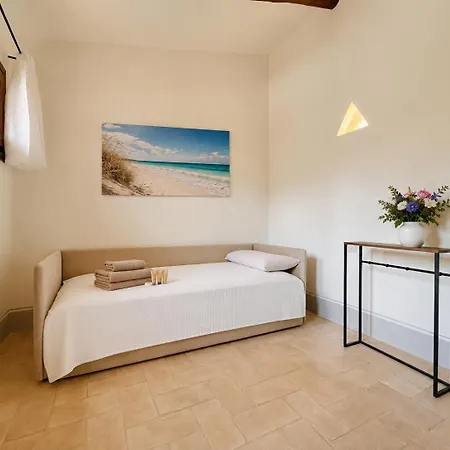 Luxury Three Bedroom House With Pool And Panoramic Sea View *